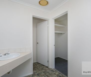 Modern Family Home in a Convenient Deer Park Location - Photo 6