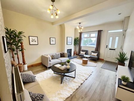 112 Grand Street, Lisburn, BT27 4UE - Photo 2