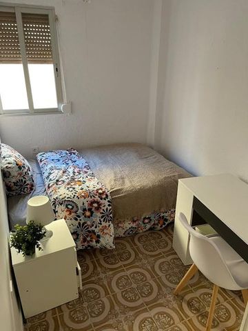 Carree Sres. Huntington, Aldaia, Valencian Community 46960 - Photo 4