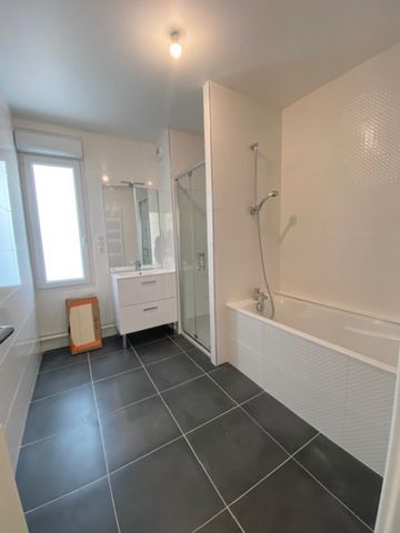 Location Appartement 3 pièces 78m² DUNKERQUE 59140 - Photo 4