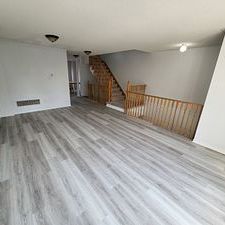 For Lease - 423 Aspendale Crescent, Mississauga, Ontario - Photo 1