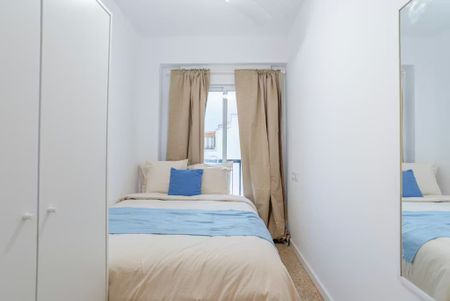 Carrer de la Mare de Déu del Pilar, Paterna, Valencian Community 46980 - Photo 2