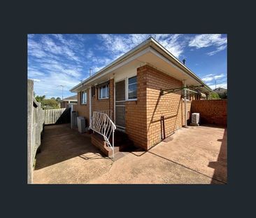 3/4 Leonard Street, Dandenong - Photo 5