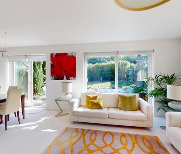 3 bedroom detached bungalow to rent - Photo 2