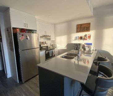 3 1/2 à louer à Brossard - Photo 2