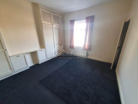Price £775 pcm - Available Now - Unfurnished - Photo 2
