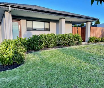 Apply Now - Century 21 &vert; the Paramount Group &ast;Granny Flat&... - Photo 4