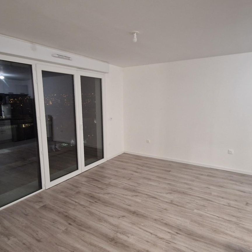 Location Appartement 3 pièces 60m² LE HAVRE 76600 - Photo 1