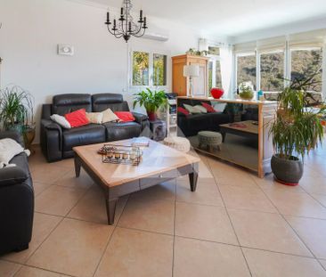 Location Maison 5 pièces 120m² EZE 06360 - Photo 1