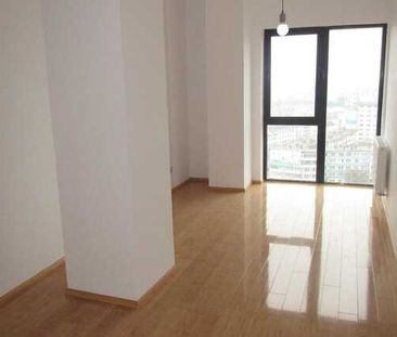 Penthouse 5 camere, 170 mp, decomandat, imobil nou, zona P-ta Mihai Viteazu - Photo 1