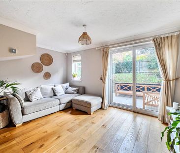 2 bedroom end of terrace house to rent - Photo 4