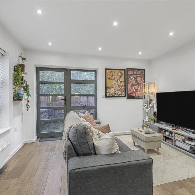 1 bedroom apartment to rent - Photo 1