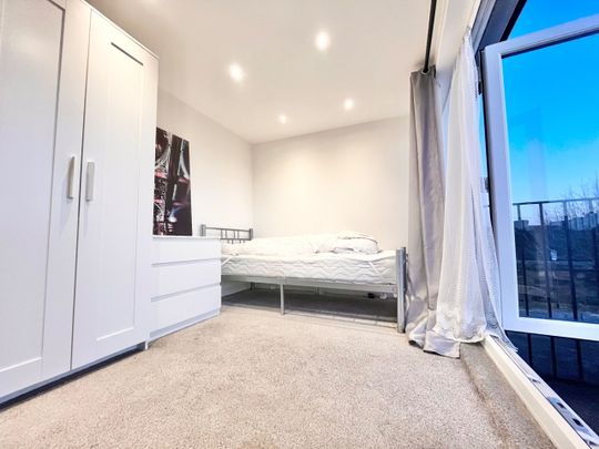 Room in a Shared House, Rosebank Road, E17 - Photo 1