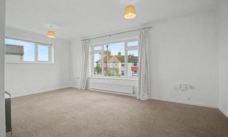 Woodberry Way, Walton on the Naze - Photo 3