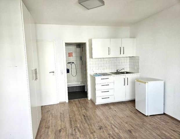 Sorglos-Studentenwohnung direkt an der Uni! All-Inclusive! - Photo 1