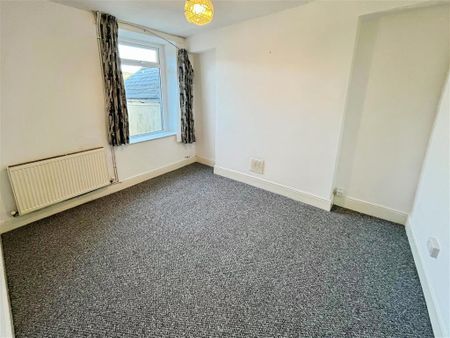 Brynhyfryd Terrace, FERNDALE - Photo 3