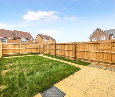 3 bedroom terraced house to rent - Photo 2