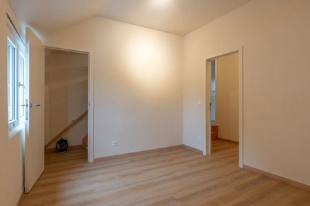 Stadswoning met 3 slpk's, tuin en dubbele garage te Turnhout - Foto 4