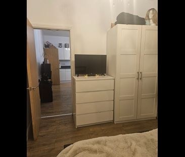 1 Bed Flat, Coldharbour Lane, SW9 - Photo 3