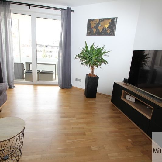 schöne,hochwertige 3 Zimmer Whg, Nähe Friedrich Ebert Platz - Foto 1