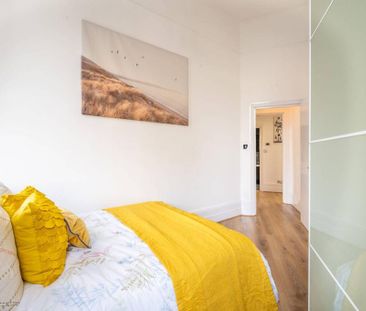 2 bedroom flat to rent - Photo 4