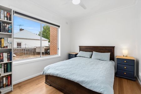 Fully Renovated - One Bedroom Unit - Eastern Gardens - Photo 4