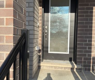For Lease - 585 Colborne Street Unit# 404, Brantford, Ontario - Photo 5