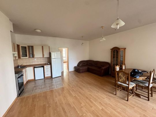 Pronájem bytu 2+kk • 57 m² bez realitkyZa černým mostem, Praha - Kyje - Photo 1