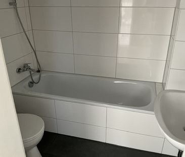 2-Zimmer-Wohnung mit Balkon in Velbert mieten - Foto 1