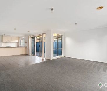 21 Dianella Close, Pakenham VIC 3810 - Photo 5
