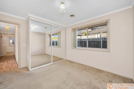 28 Bluestone Gardens, Jerrabomberra NSW 2619 - House For Rent | Domain - Photo 3