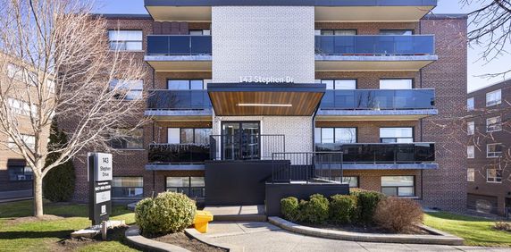 Stephen Drive Apartments - Photo 2