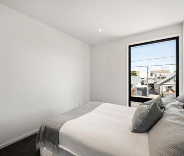 A/96 Apu Crescent, Lyall Bay - Photo 5