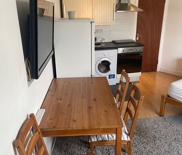 Studio Flat, Norbury, SW16 - Photo 6