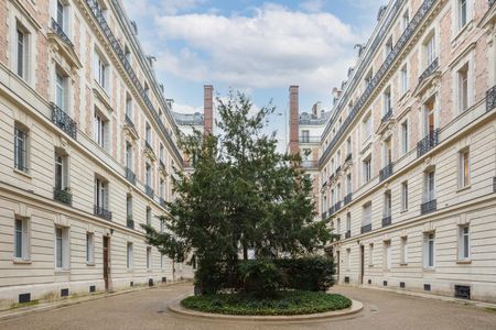 location Appartement F5 DE 220m² À PARIS - Photo 3