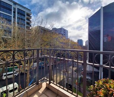 Parkside Furnished Apt with Car Park/Free Power/ Water/ Wifi - Photo 6