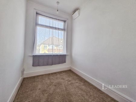 3 bedroom house to rent Virginia Park Road, Gosport, PO12 - Photo 4
