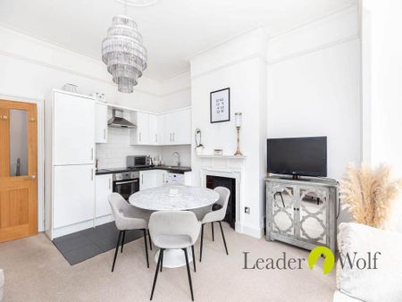 2 bedroom apartment to rent - Photo 3