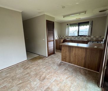 3 BEDROOM HOME - Photo 4