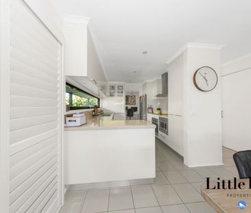 2 Adamson Crescent, Wanniassa ACT 2903 - House For Rent | Domain - Photo 2