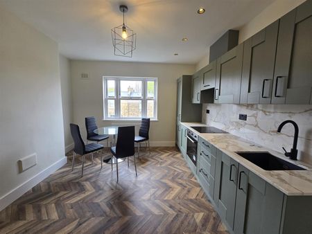 St. Stephens Avenue, London W12 - Photo 3