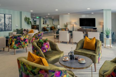 1 bedroom retirement property to rent - Photo 2