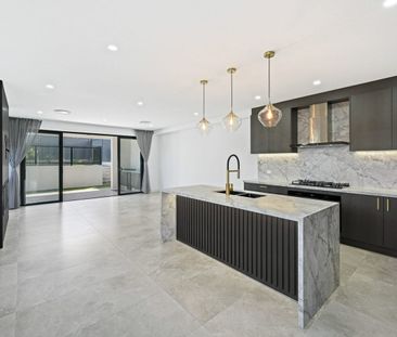 Near New Architecturally Designed with Luxurious Touches and Grand Street Appeal - Photo 4
