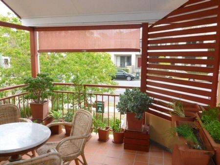 5/17 Cadell Street, TOOWONG - Photo 2