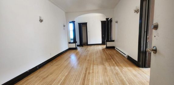 *Because You Deserve a Loft in the Heart of St-Henri, Atwater Market* - Photo 2