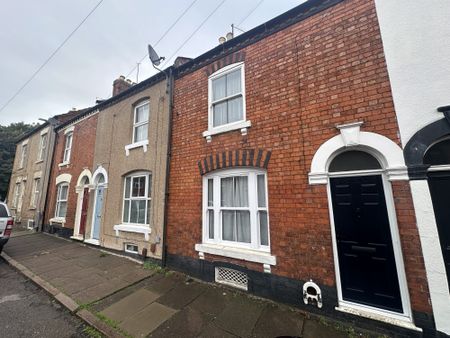 Upper thrift street, Northampton - Photo 2