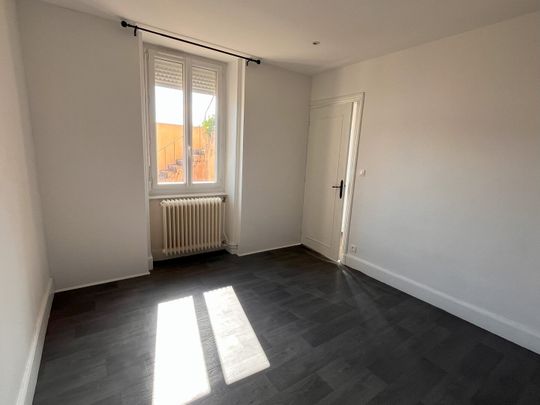 Location Appartement 3 pièces 67m² - Photo 1