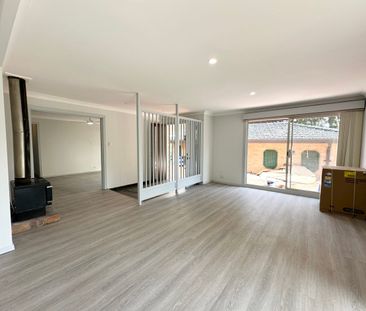 Renovated Family Retreat with Space, Comfort & Convenience - Photo 1