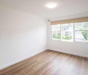 Family sized 3-bedroom home right near the beach in Nelson Bay! - Photo 5