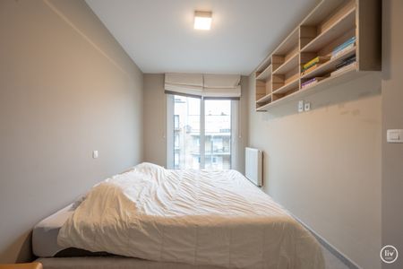 ONGEMEUBELD - UNIEK 3 slaapkamer appartement gelegen op het RUBENSPLEIN met een prachtig open ZEEZICHT. - Foto 3